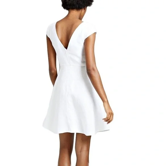 Theory Double-Faced Linen Cap Sleeve Dress - Picture 3 of 3